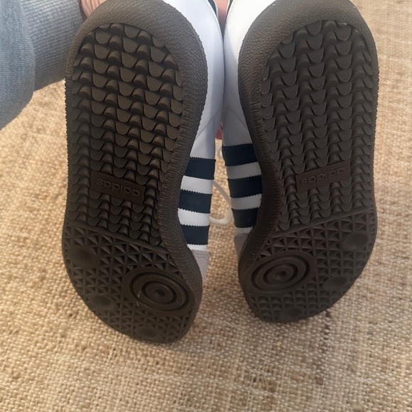 NEW Adidas Samba OG White and Light Gray Sneaker Men's 9.5 - Picture 5 of 6